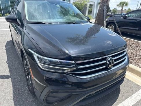 Used 2023 Volkswagen Tiguan S FWD image 2