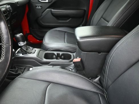 Used 2020 Jeep Gladiator Sport w/ Quick Order Package 24S image 20