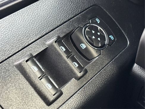 Used 2019 Ford F150 XLT w/ Equipment Group 302A Luxury AWD/4WD image 40