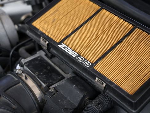 Used 1996 Chevrolet Camaro Z28 RWD image 18