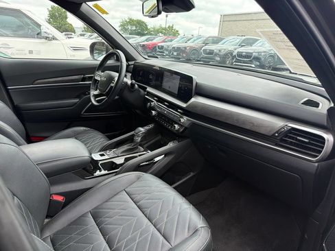 Used 2025 Kia Telluride EX X-Line AWD/4WD image 5