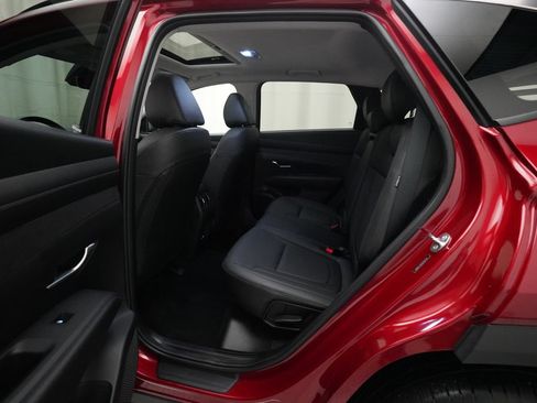 Used 2025 Hyundai Tucson SEL AWD/4WD image 16