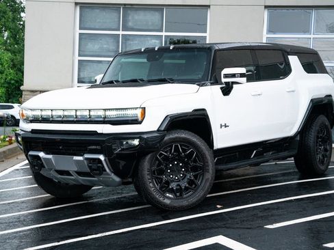 Used 2025 GMC Hummer EV 2X AWD/4WD image 2