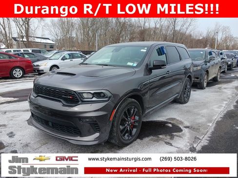 Used 2021 Dodge Durango R/T w/ Trailer Tow Group IV image 2