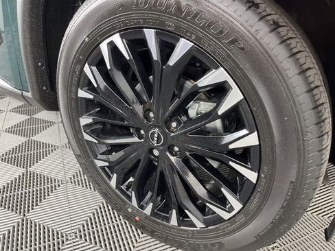 New 2026 Nissan Rogue SV FWD image 15