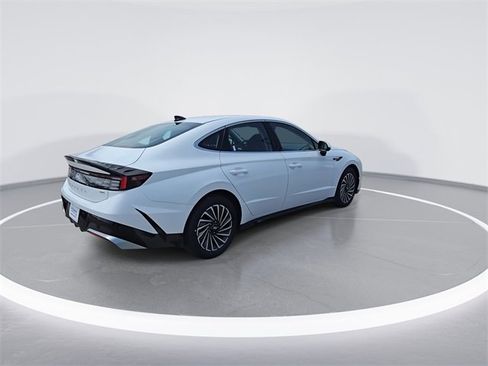 New 2025 Hyundai Sonata SEL image 8