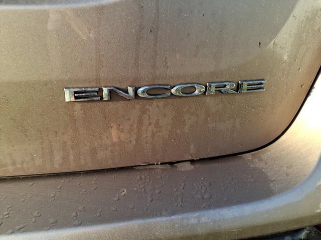 Used 2018 Buick Encore Preferred FWD image 8