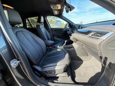 Used 2017 BMW X1 xDrive28i image 20