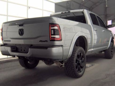 Used 2020 RAM 2500 Laramie w/ Night Edition AWD/4WD image 7