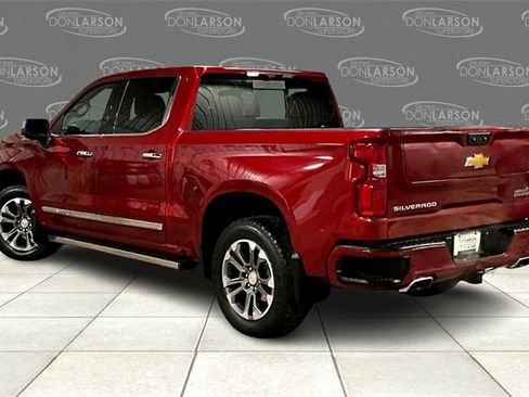 Certified 2024 Chevrolet Silverado 1500 High Country w/ Technology Package image 5