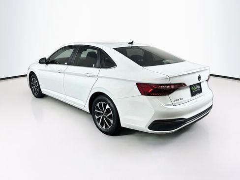 Used 2024 Volkswagen Jetta S FWD image 5