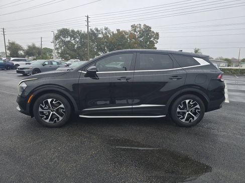 Used 2023 Kia Sportage EX image 6