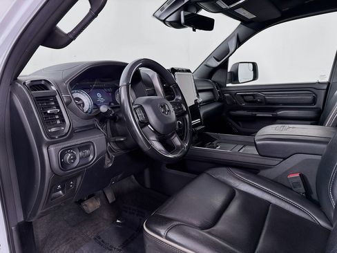 Used 2022 RAM 1500 Limited AWD/4WD image 9