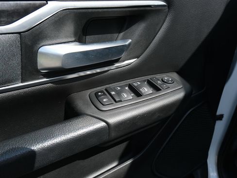 Used 2022 RAM 1500 Big Horn AWD/4WD image 26