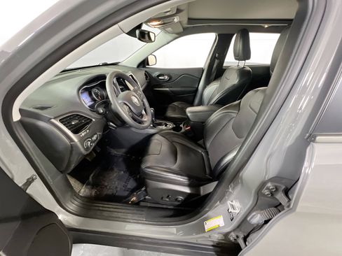 Used 2022 Jeep Cherokee Limited image 20