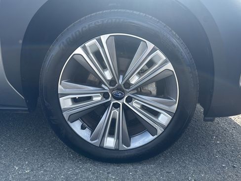 Used 2023 Subaru Solterra AWD image 12