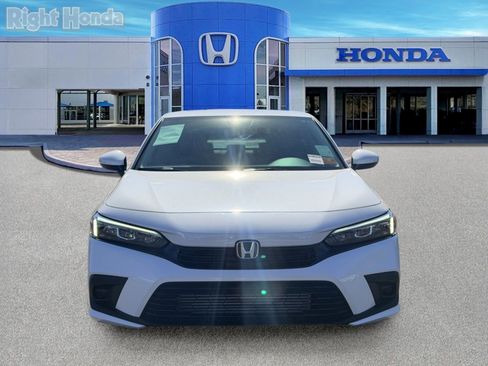 Used 2024 Honda Civic EX image 10
