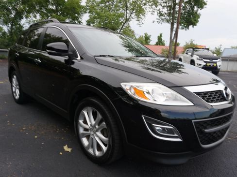 Used 2011 MAZDA CX-9 Grand Touring w/ Moonroof & Bose Audio Pkg FWD image 5