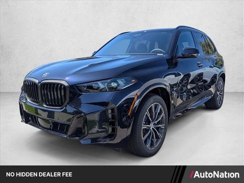 New 2026 BMW X5 xDrive40i w/ M Sport Package AWD/4WD image 1