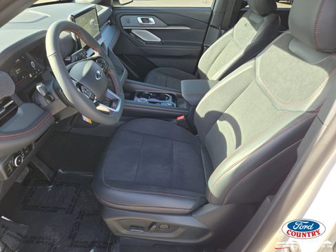 New 2026 Ford Explorer ST w/ Sun And Sound Package image 6