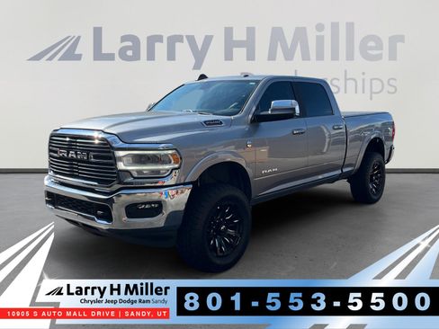 Used 2022 RAM 2500 Laramie AWD/4WD image 1