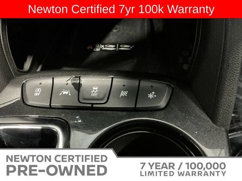 Used 2025 Chevrolet TrailBlazer RS w/ Convenience Package FWD image 28