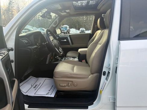 Used 2020 Toyota 4Runner SR5 Premium w/ Moonroof Package image 21