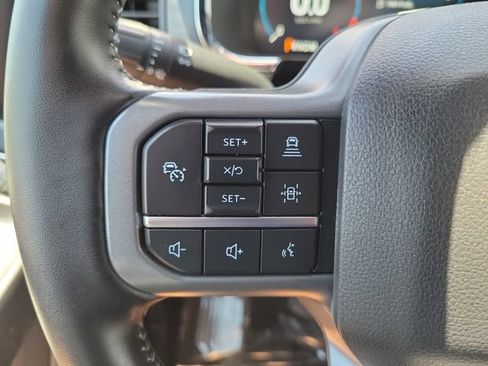 Certified 2022 Ford F150 Lariat AWD/4WD image 5