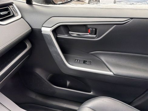 Used 2023 Toyota RAV4 XLE Premium image 26