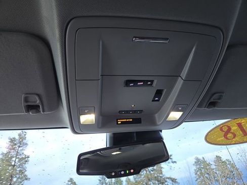 Used 2018 GMC Sierra 1500 SLT image 29