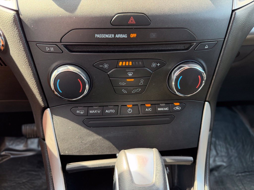 Used 2016 Ford Edge SEL FWD image 27