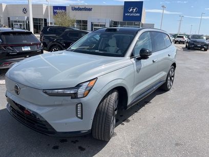 New 2025 Volvo EX90 Ultra