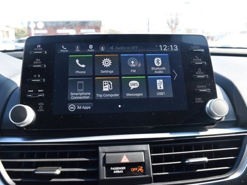 Certified 2022 Honda Accord Sport image 19