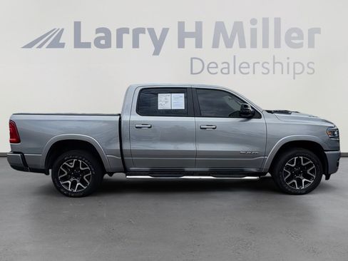 Used 2025 RAM 1500 Laramie w/ Sport Appearance Package AWD/4WD image 7
