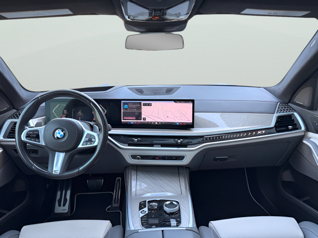 Used 2024 BMW X7 xDrive40i w/ Executive Package AWD/4WD image 19