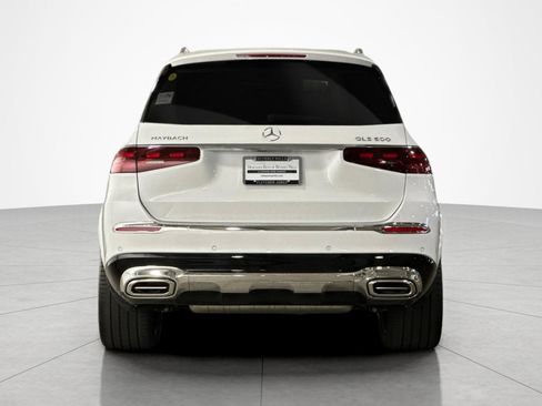 New 2026 Mercedes-Benz Maybach GLS 600 4MATIC image 4