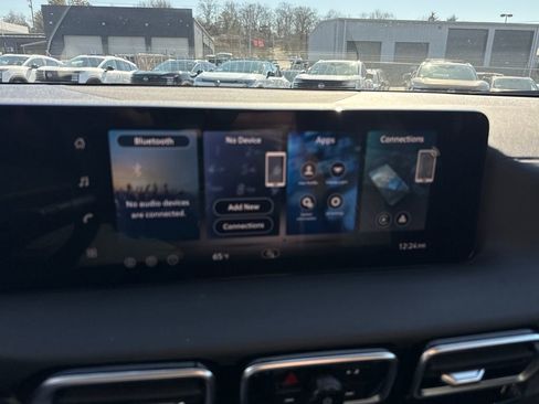 New 2026 Nissan Sentra SV w/ Floor Mat Package FWD image 19