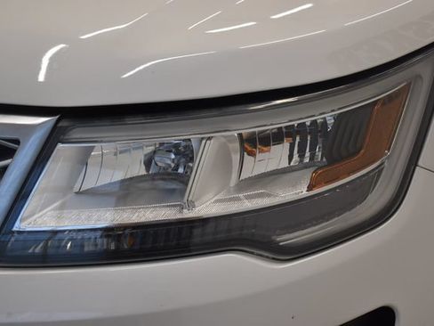 Used 2016 Ford Explorer Platinum AWD/4WD image 15