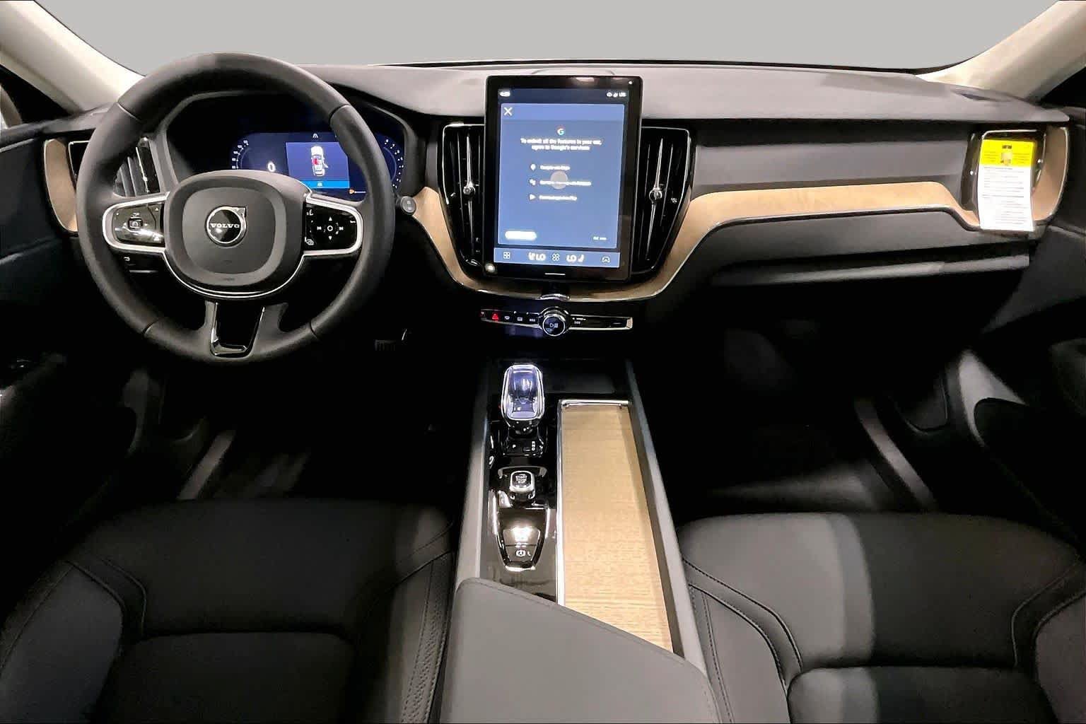 New 2026 Volvo XC60 B5 Plus w/ Protection Package Premier AWD/4WD image 7