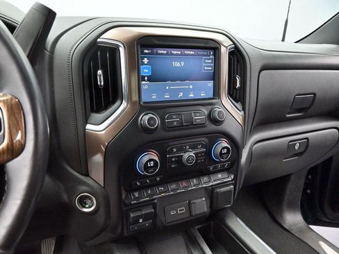 Used 2023 Chevrolet Silverado 3500 High Country w/ Technology Package AWD/4WD image 18