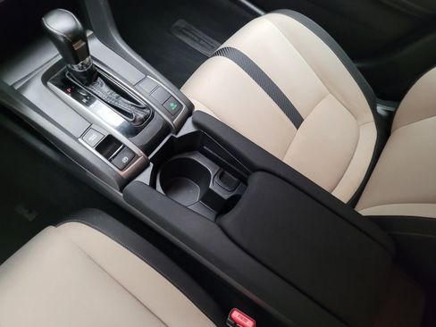 Used 2018 Honda Civic Sport image 26