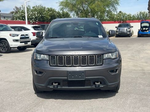 Used 2016 Jeep Grand Cherokee Laredo 75th Anniversary image 2