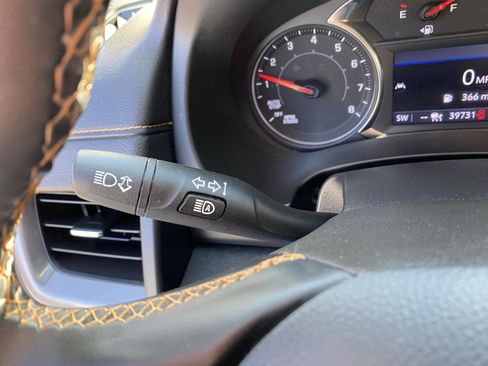 Used 2023 GMC Terrain AT4 AWD/4WD image 36