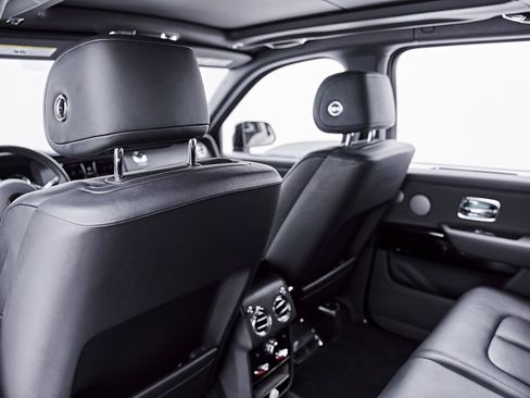 Used 2020 Rolls-Royce Cullinan AWD/4WD image 49