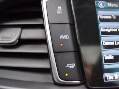 Used 2018 Buick Enclave Premium w/ Trailering Package AWD/4WD image 19
