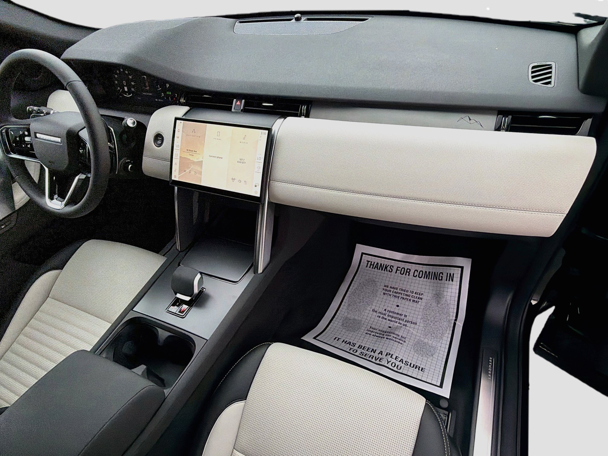 New 2026 Land Rover Discovery Sport Landmark AWD/4WD image 14
