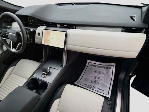 New 2026 Land Rover Discovery Sport Landmark AWD/4WD image 14