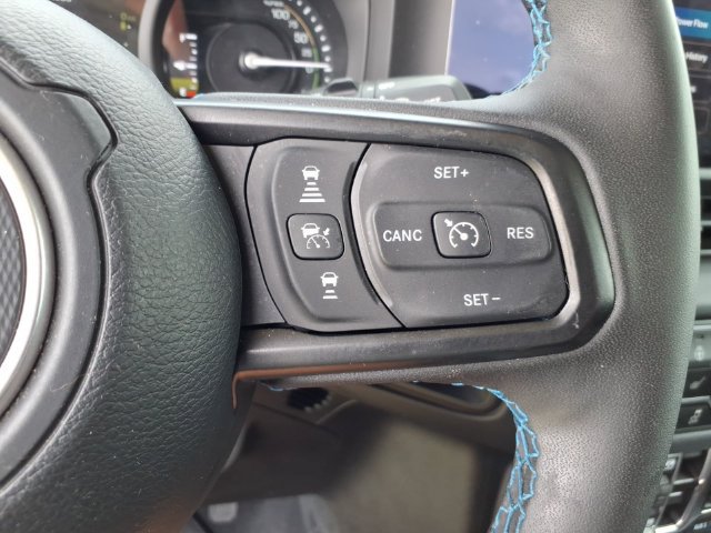 Used 2024 Jeep Wrangler Unlimited Rubicon 4xe w/ Technology Group AWD/4WD image 26