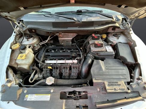 Used 2011 Dodge Caliber Mainstreet FWD image 27
