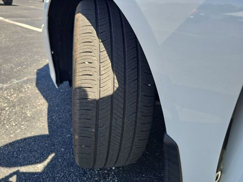 Used 2022 Honda Accord EX-L image 30